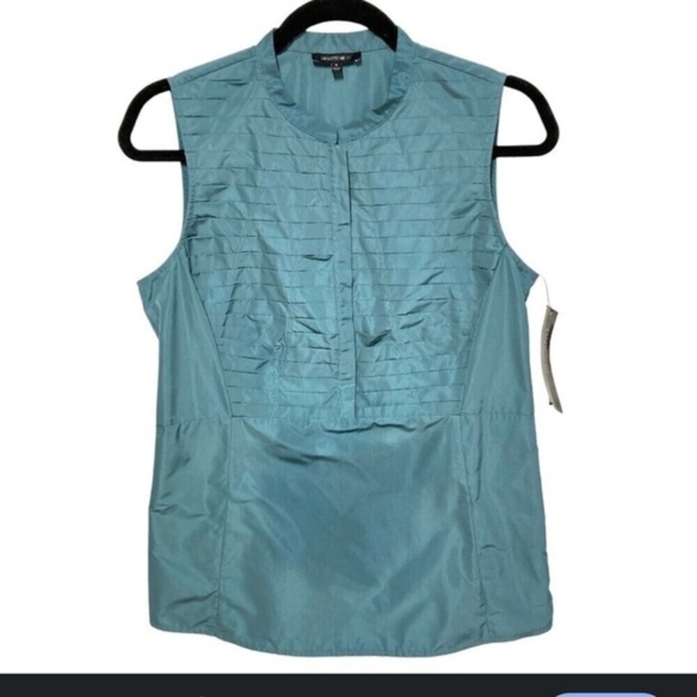 Lafayette 148 New York woman’s blouse size 18 with side zip